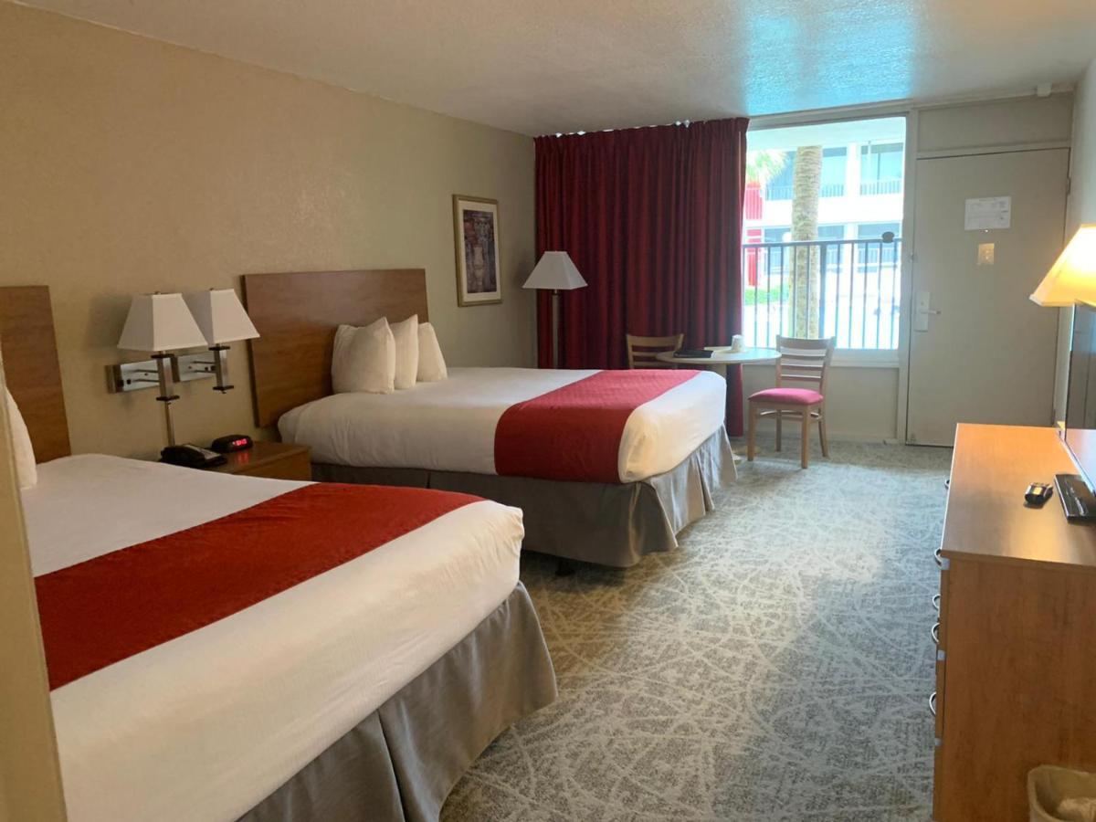 Отель Ramada By Wyndham Kissimmee Gateway - Free Theme Park Shuttle Four Corners Экстерьер фото