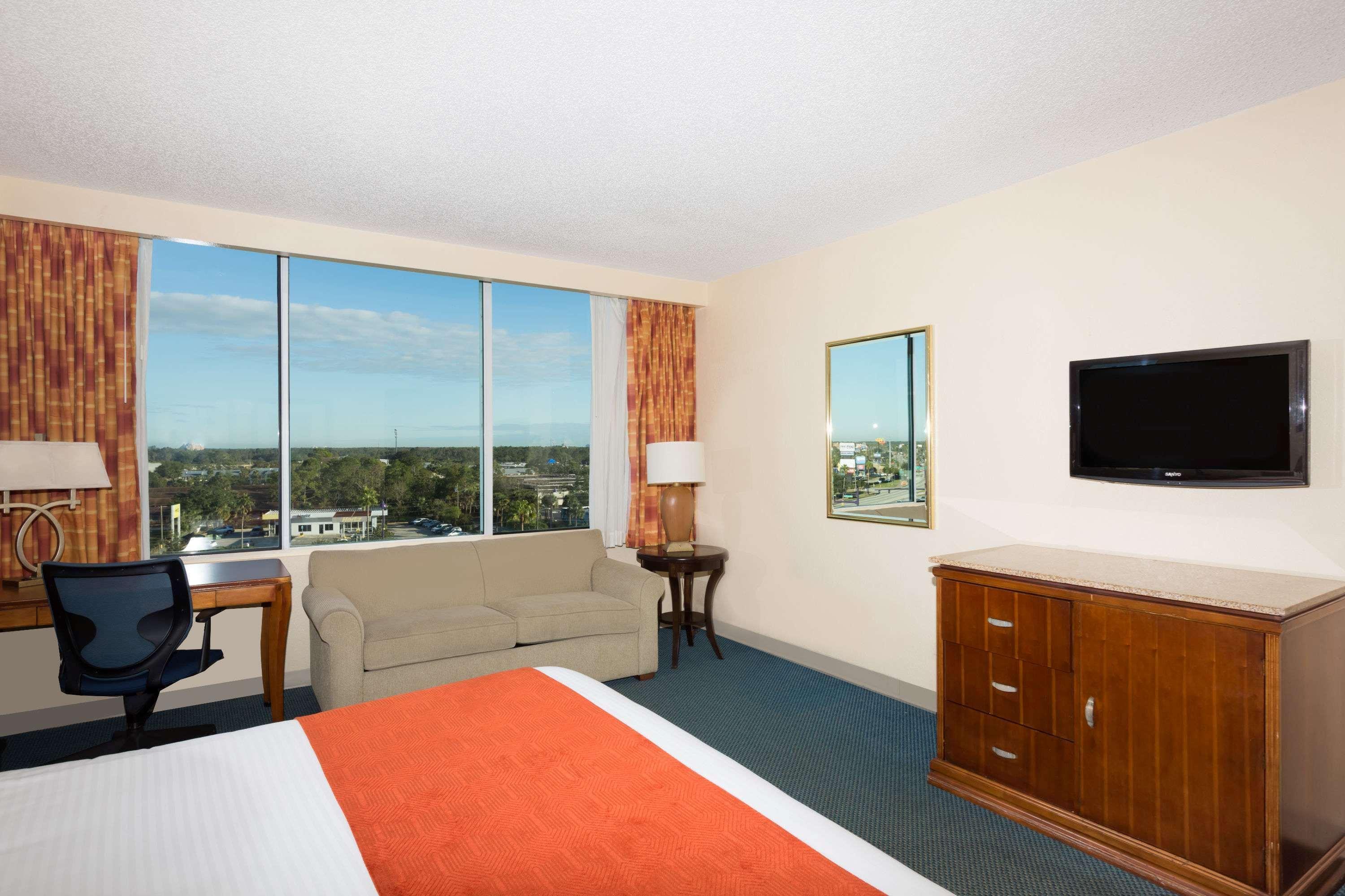 Отель Ramada By Wyndham Kissimmee Gateway - Free Theme Park Shuttle Four Corners Экстерьер фото