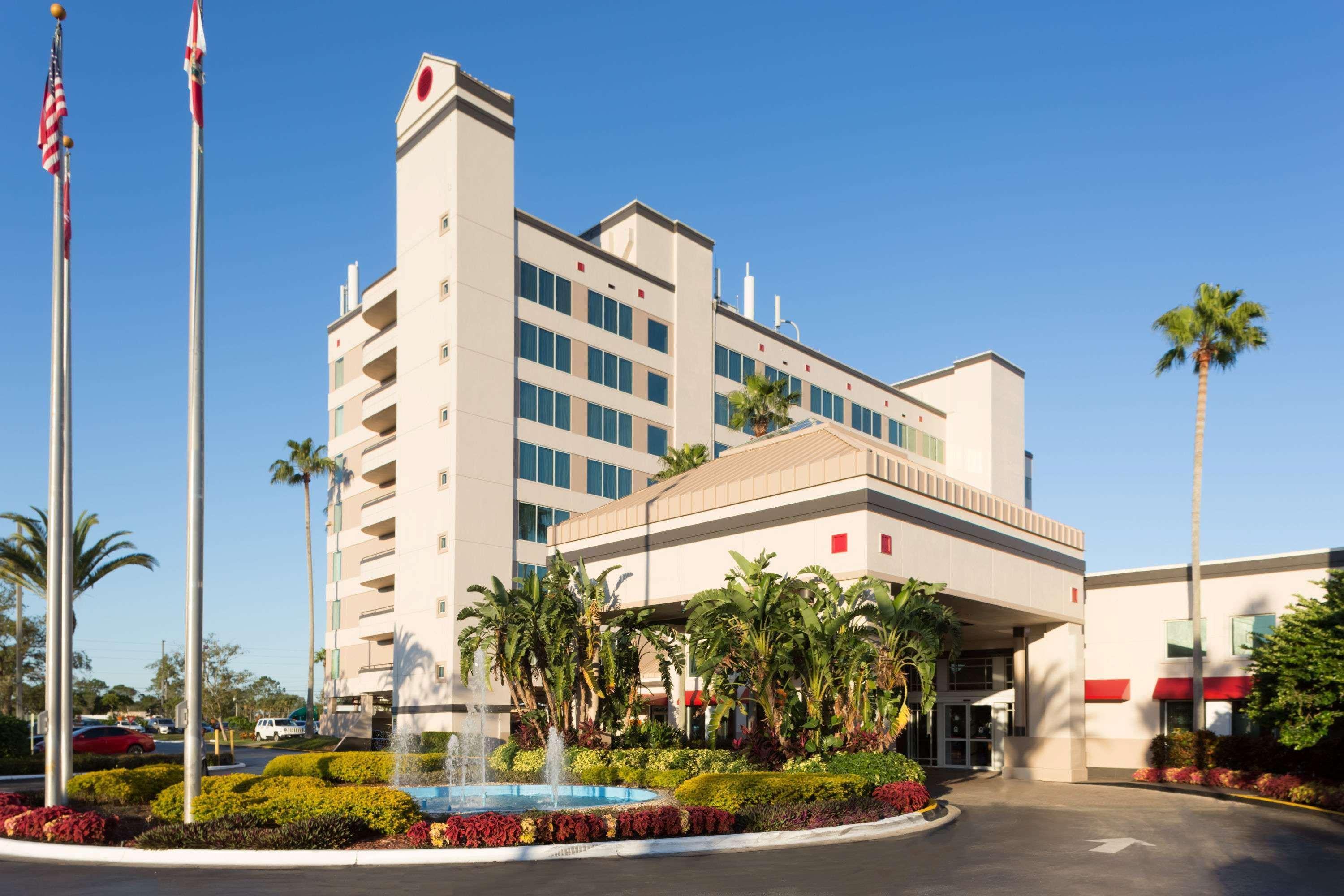 Отель Ramada By Wyndham Kissimmee Gateway - Free Theme Park Shuttle Four Corners Экстерьер фото